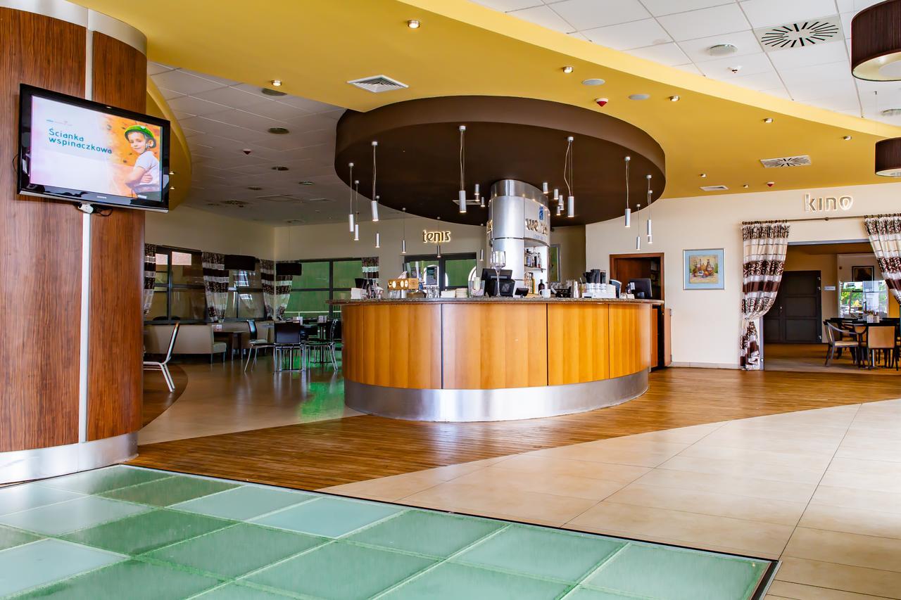 Apartamenty Promenada-Arka コウォブジェク エクステリア 写真